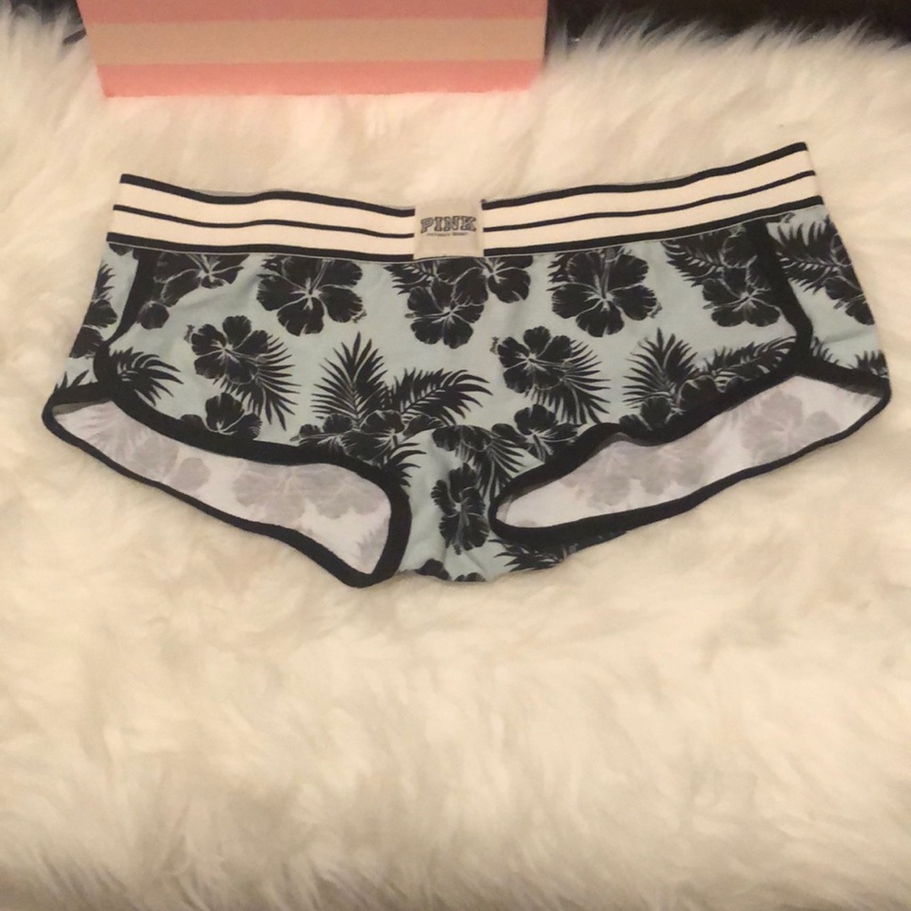 VS PINK Hawaiian flower boy shorts
